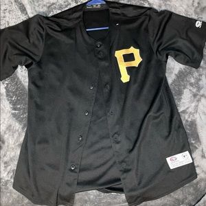 Fashionable Polyester button up baseball Jersey.